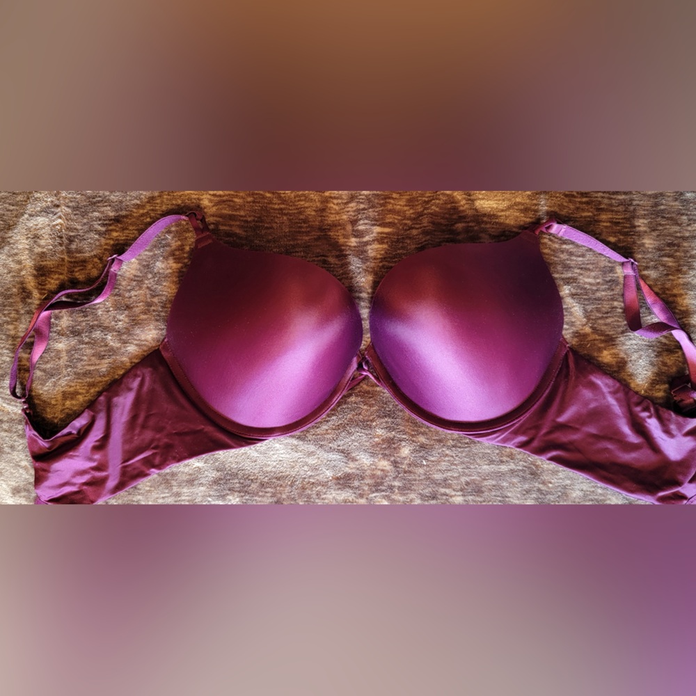 Victoria's Secret Bombshell Plunge Bra